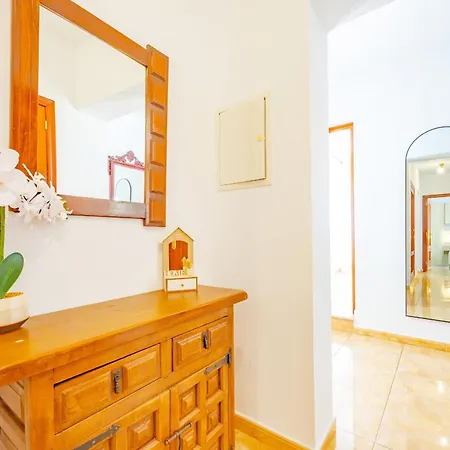 Inia Villa